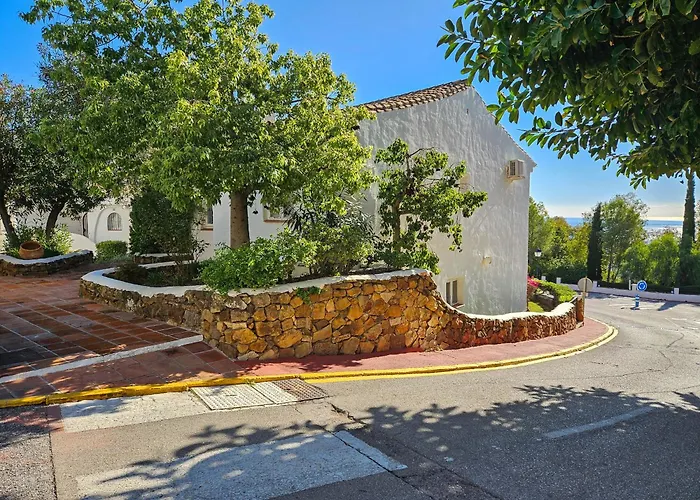 Сasa de vacaciones Three Bedroom Town House In Altos De