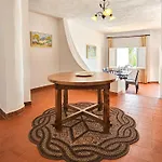 Сasa de vacaciones Three Bedroom Town House In Altos De