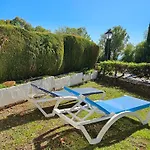 Three Bedroom Town House In Altos De Сasa de vacaciones Marbella