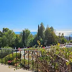 Three Bedroom Town House In Altos De * Marbella