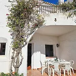 Three Bedroom Town House In Altos De Marbella