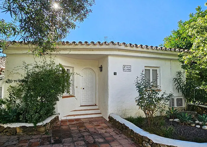 Three Bedroom Town House In Altos De